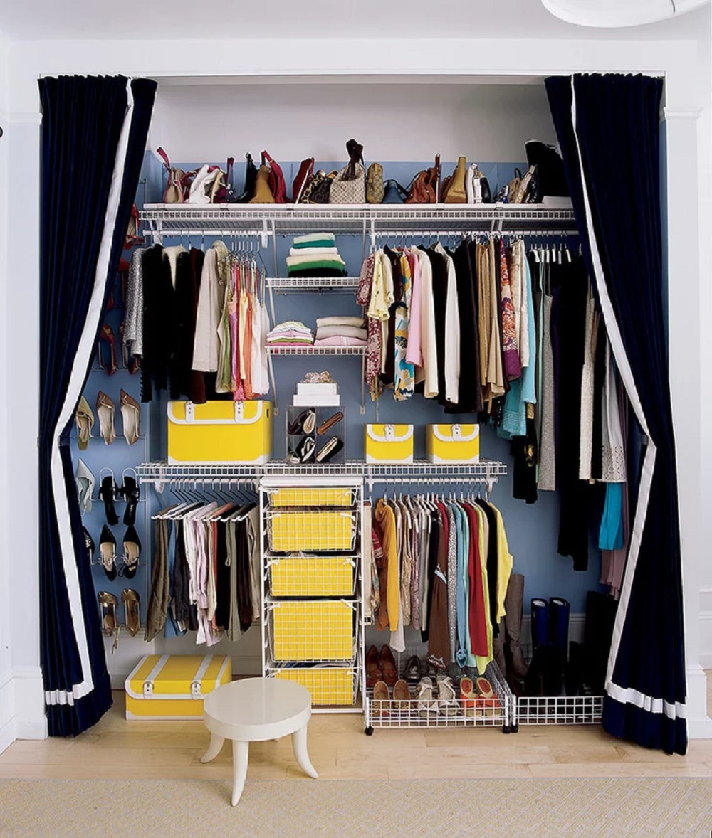 How to organize your closet when you have a large family