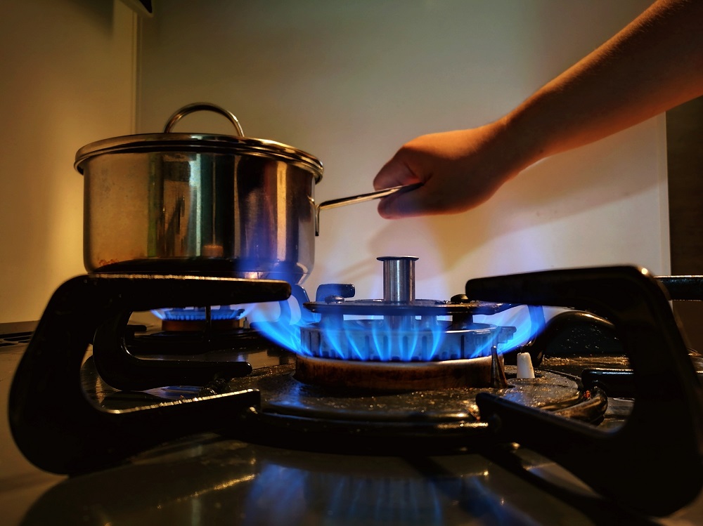 Old-fashioned Natural Gas Stove