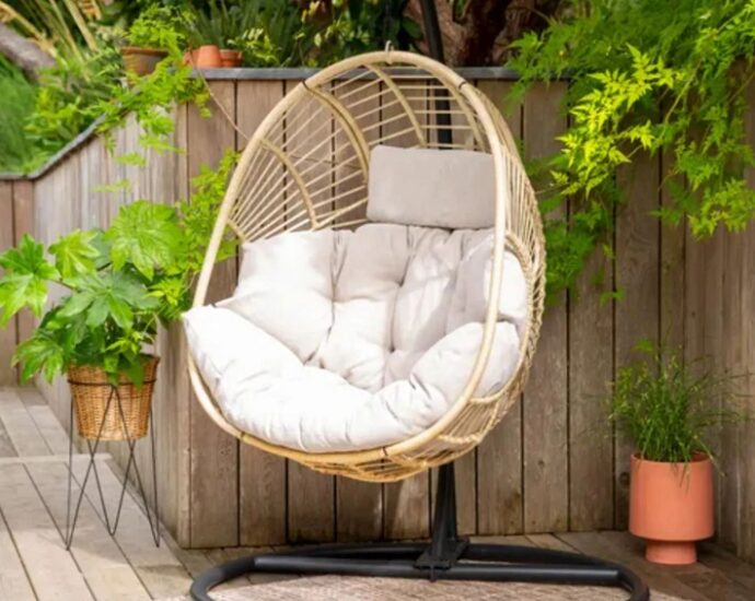 How to Choose and Enjoy Your Outdoor Egg Chair