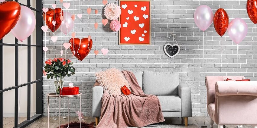 What Decorations Are Used on Valentines Day